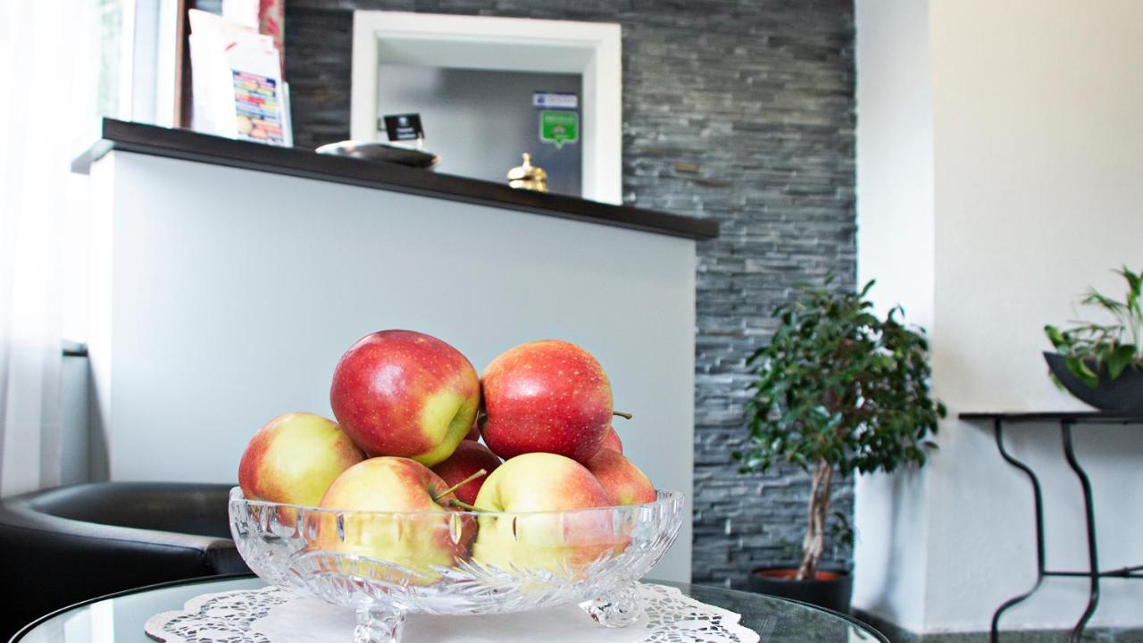 Adolphs Hotel Köln Ngoại thất bức ảnh