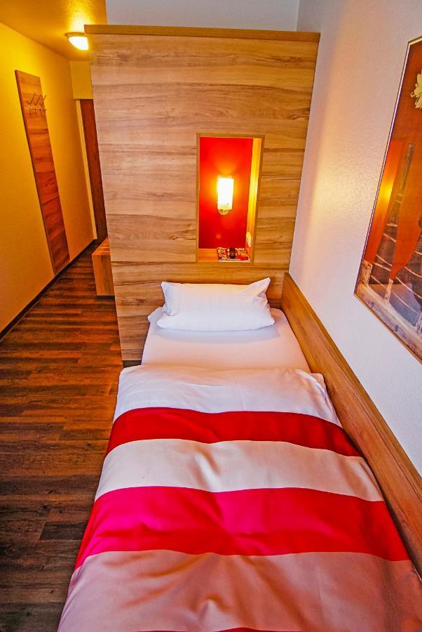 Adolphs Hotel Köln Ngoại thất bức ảnh